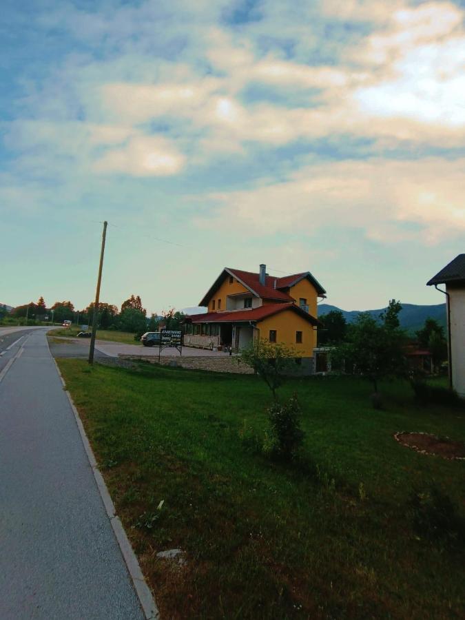 Apartments & Rooms Ramljak Korenica Exteriér fotografie